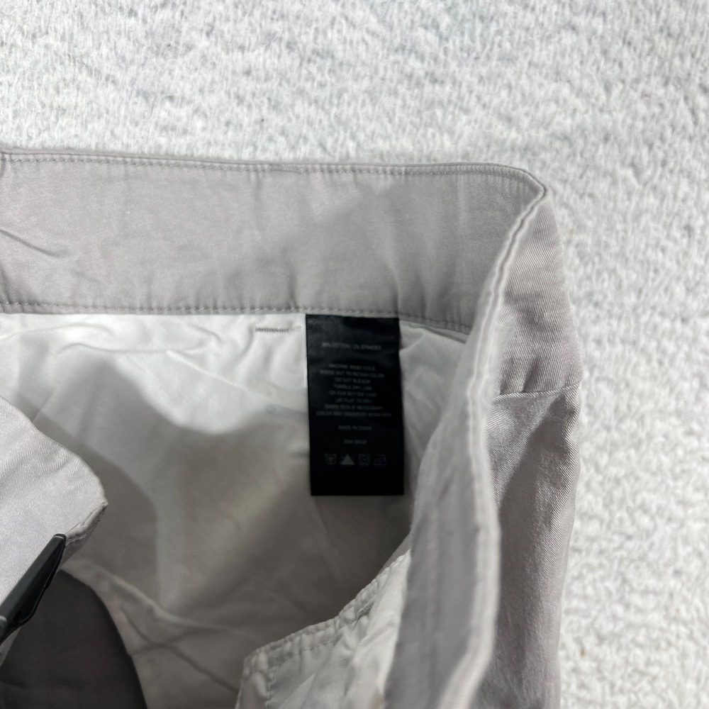 Kut from the Kloth Womens Taylor Crop Trouser Pant Lt Gray Size 10 (32.5x25.5) - Picture 10 of 12